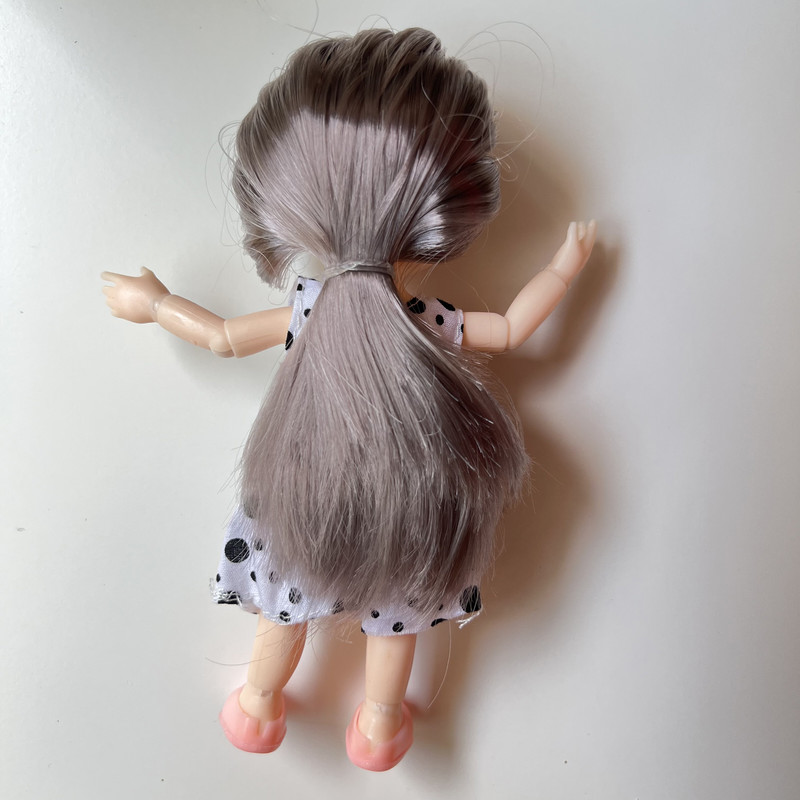 تصویر  عروسک طرح دخترک چشم تیله ای تمام مفصلی کد YT054  رنگ مشکی 